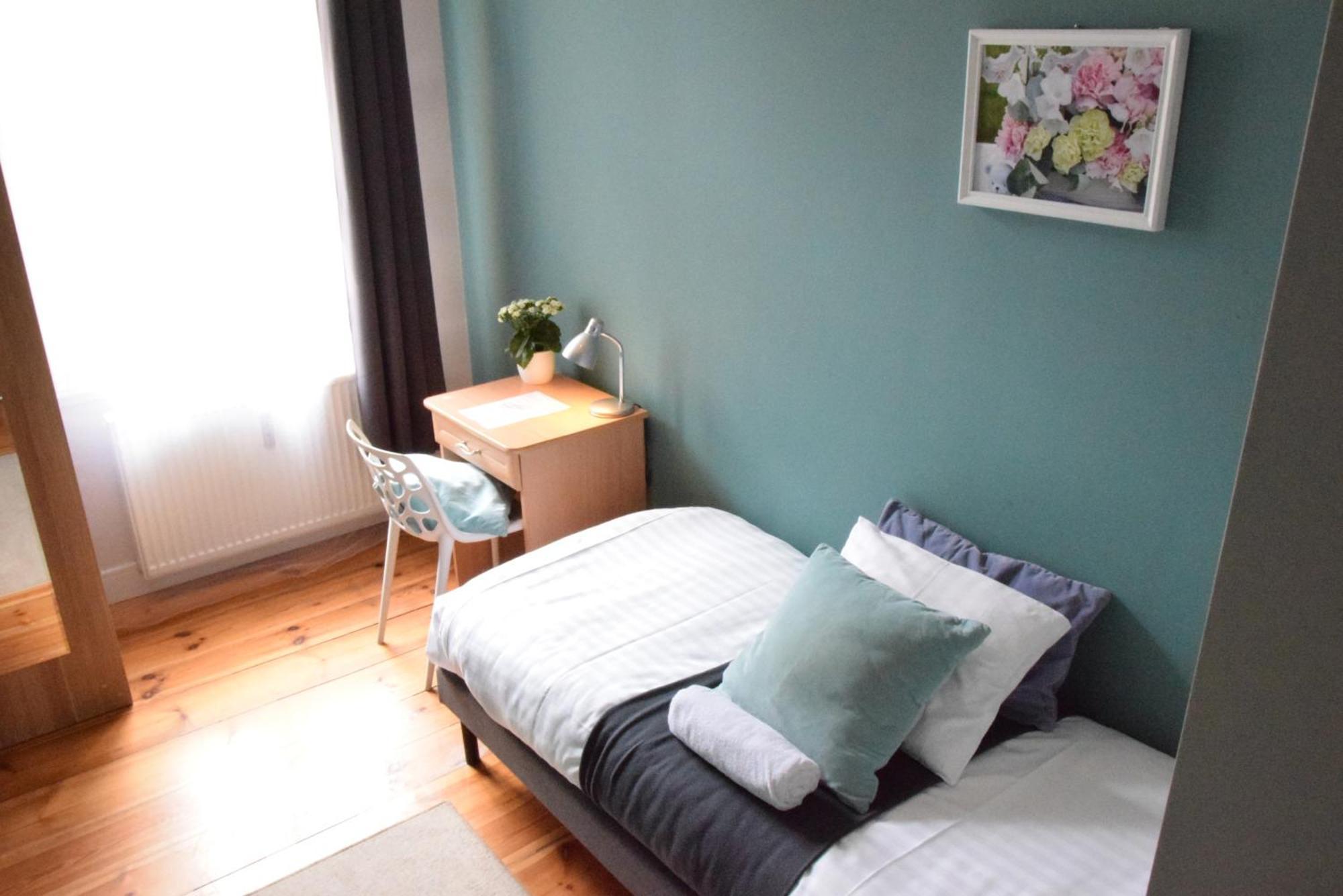 Blooms Inn - City Center Poznan By Friendly Apartments, Poznan
